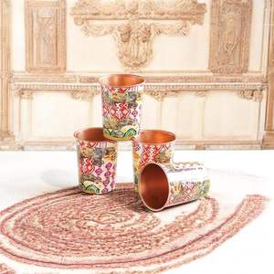 Vaso de Cobre con Estampado Floral de Rosas, Hecho a Mano, Decorativo, Estilo Indio, Colección de Regalos - Product Image 5