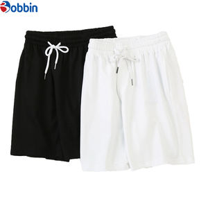 กางเกงขาสั้นผู้ชายฤดูร้อนแบบยูนิเซ็กส์สำหรับเล่นกีฬาและพักผ่อน กางเกงห้าส่วน มีกระเป๋า ยืดหยุ่น ระบายอากาศ แห้งเร็ว เอวยางยืด 100% - Product Image 2