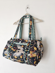 Large Capacity Fashion Weekender Duffel <b>Bag</b> with Crane and Pineapple Pattern Green <b>Navy</b> Blue Textile Shopping Zipper Closure - Product Image 1