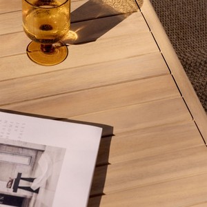 Table basse de jardin rectangulaire Vandana Hexa Arion 115x70 cm en bois d'acacia Ioanis - Product Image 3