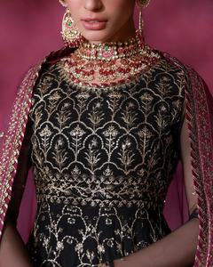 Salwar Kameez pakistanais de marque haut de gamme pour femmes, idéal pour les occasions de fête et de plage, en viscose, anti-humidité et séchage rapide - Product Image 2