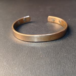 Bracelet minimaliste en cuivre pur - Bracelet manchette en cuivre hautement poli - Bracelet thérapeutique simple unisexe pour l'arthrite - Product Image 2