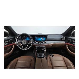 Mercedes-Benz Clase E E250 Avantgarde Octubre 2023 29.425 km Norma de Emisiones Euro V Caja de Cambios Automática Asientos de Cuero Volante a la Izquierda - Product Image 6