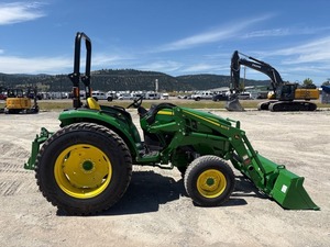 Tractor Compacto de Servicio Pesado 2026 4044M Z250344 de Alto Rendimiento, Suministro al por Mayor - Product Image 2