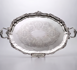 Elegante bandeja ovalada barroca con borde festoneado y centro floral para comida y bebidas, vajilla perfecta para bodas y restaurantes. - Product Image 3