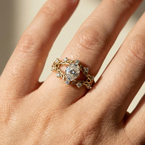 Anillo de Compromiso de Oro de 14K y 18K con Diamante Cultivado en Laboratorio de Corte Ovalado, Joyería Fina, Anillo de Boda para Mujer, Perfecto para Regalo del Día de San Valentín - Product Image 3