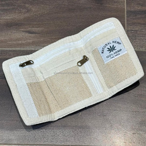 Cartera de cáñamo del Himalaya hecha a mano de diseñador Cartera de tela natural ecológica con cremallera y ranuras para tarjetas Monedero minimalista sostenible - Product Image 6