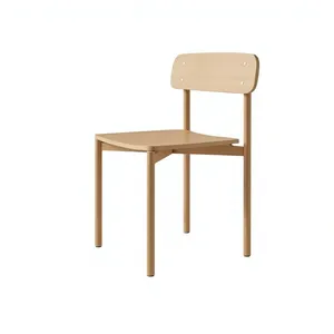 Silla Escolar Moderna Minimalista de Madera con Respaldo Sólido, Estructura Metálica y Patas Cónicas para Uso en el Aula - Product Image 2
