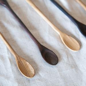 Cuchara de Madera Natural Tallada a Mano, Cuchara para Remover Hecha a Mano, Utensilio de Cocina Rústico y Regalo Ecológico - Product Image 5