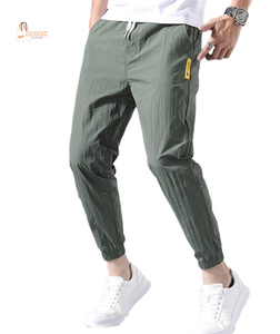 Pantalon de survêtement décontracté pour homme en coton léger avec fermeture éclair mi-longue, coupe ample, taille ultra-fine, collection automne - Product Image 1