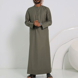 <b>Thobe</b> OEM Factory Custom Islamic Clothing with Modern Tailoring for Global Clothing Brands and Export - Product Image 6