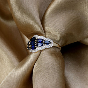Bague en or jaune 14 carats avec saphir bleu naturel et grappe de diamants pour femme |   Bijoux fins de coupe marquise, vente en gros, OEM, ODM - Product Image 5