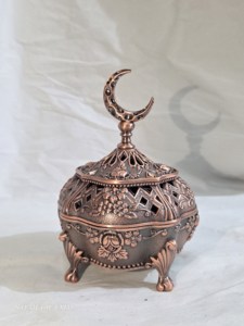 Antique Copper Metal Crescent Moon <b>Bakhoor</b> Burner Arabic <b>Oud</b> Incense Holder Decorative Ramadan Mabkhara Censer - Product Image 5