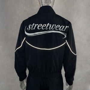 Sweat à capuche coupe oversize en nylon personnalisé, coupe carrée, coupe-vent, broderie, fermeture éclair, pour hommes - Product Image 5