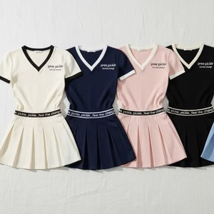 Ensemble de robe de pickleball personnalisée pour femme, col en V uni, jupe plissée premium, extensible dans les quatre sens, douce, performance estivale, contrastée - Product Image 6