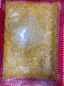 เนื้อเสาวรสแช่แข็งเวียดนาม บีริกซ์ 13-15% พร้อมเมล็ด pH 2.5-3.5 ขายดี ราคาแข่งขัน ปริมาณมาก - Product Image 6