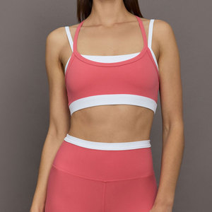 MILIENZ Soutien-gorge de sport et short de yoga pour femme, bleu marine, à bretelles convertibles, taille mi-haute, torsadé, maintien léger, sans couture, respirant - Product Image 1