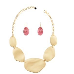 Ensemble collier et boucles d'oreilles assortis rose et vert, bijoux de mode pour femme, pendentif élégant, accessoire de fête, cadeau stylé - Product Image 6