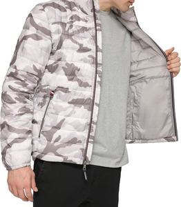 Chaquetas Acolchadas de Lona para Hombre, Estilo Urbano, Ligeras, Resistentes al Agua y al Viento, con Cuello Alto y Logotipo Frontal - Product Image 1