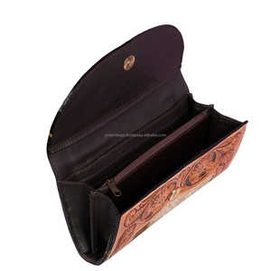 Handtooled fleur Design portefeuille à trois volets femmes à la main en cuir pochette Vintage mode carte argent fentes sac à main peau de vache - Product Image 2