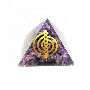 Pyramide d'Orgone en Améthyste en Gros, Artisanat en Cristal Mandala, Symbole Chakra, Protection EMF Reiki pour la Méditation, Pyramide Spirituelle - Product Image 3