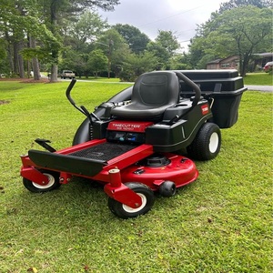 Tondeuse autoportée Toro TimeCutter Zero-Turn avec plateau de coupe de 24 à 60 pouces, tracteur de pelouse commercial, équipement de paysagisme haute performance pour grandes surfaces - Product Image 1