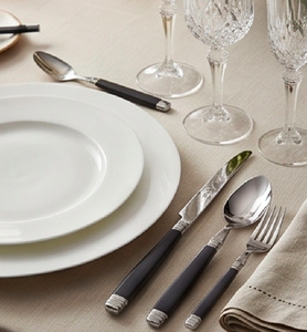 Ensemble de couverts jetables en acier inoxydable noir et argent, élégants, couteau, fourchette, cuillère, pour la maison, les restaurants, les hôtels, les événements - Product Image 4