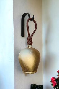 Campana de Metal Rústica para Montar en la Pared, Decoración Navideña para Exteriores, Estilo Vintage de Granja - Product Image 4