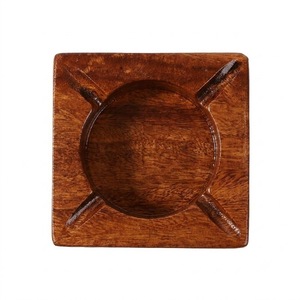 Cendrier en bois artisanal de qualité supérieure avec grain de bois naturel, forme irrégulière, support à cigares à 4 fentes, écologique, vintage, pour table - Product Image 5