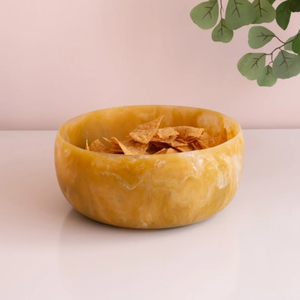 Bol à salade moderne en résine tendance pour la décoration de la maison, résistant à la chaleur et compatible lave-vaisselle, écologique et fait main - Product Image 6