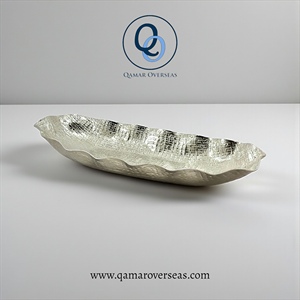 Plateau de service en aluminium gaufré, forme Art Déco, écologique, résistant à la chaleur, pour la restauration à domicile/les restaurants, taille et finition personnalisées - Product Image 1