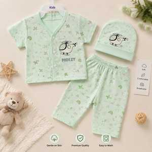 ชุดเซ็ต 3 ชิ้นสำหรับเด็กทารก กระดุมแป๊ก ลายเฮลิคอปเตอร์น่ารัก เสื้อผ้าฝ้ายเนื้อนุ่ม แขนครึ่ง พร้อมเครื่องประดับ - Product Image 3
