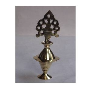 Espejo de Mano y Soporte para Delineador de Ojos Surma Dani de Latón Hecho a Mano, Diseño de Arte Folclórico Moderno, Portátil, 8 cm, Latón Pulido, Ideal para Regalo - Product Image 1