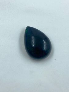 Opale noire fumée de qualité supérieure, opale naturelle de feu, taille poire, pierre brute 7,95 carats 14x19,70 MM pour la fabrication de bijoux - Product Image 4