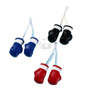 Porte-clés mignon en PU en forme de mini-gants de boxe pour sac et voiture, avec motif drapeau national - Product Image 2