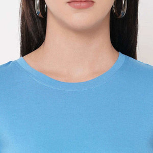 T-shirts col rond confortables et décontractés à manches courtes, couleur unie personnalisable, prix de gros pour femmes - Product Image 6