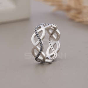 Anillo Infinito de Moissanita Negra, Elegante Banda Infinita, Oro Blanco de 14k, Cruz Vintage, Joyería Nupcial de Lujo, Aniversario, Compromiso - Product Image 5