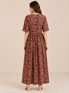 Robe longue occidentale de qualité supérieure, imprimé floral rouge, col rond, demi-manches, boutonnée sur le devant, taille plissée, vente en gros - Product Image 2