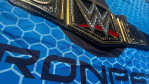 Ceinture de championnat personnalisée Ronpex International en gros pour 2 titres Legacy, en cuir avec plaques en zinc, pour la lutte, le MMA et les arts martiaux - Product Image 6