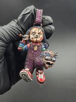 Colgante de Lujo de Plata de Ley con Diseño de Muñeco Chucky Esculpido en 3D, Estilo Hip Hop Rapper, con Moissanita VVS Personalizada y Engaste de Garra, Baño de Rodio/Oro
