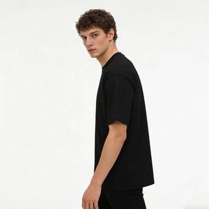 T-shirts pour hommes à épaules tombantes, vente en gros directe d'usine, vêtements personnalisés, t-shirts noirs surdimensionnés à manches courtes et col rond pour hommes - Product Image 3