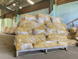 Caucho Natural NGOC CHAU SVR3L de Alta Calidad, Alto Brillo, Grado Estándar, para Piezas Automotrices, en Paquetes Líquidos y en Fardos - Product Image 5