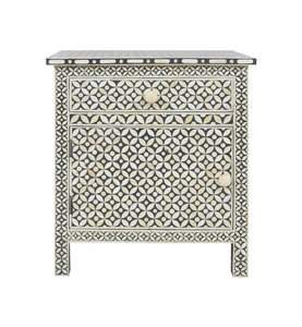 Elegante Gabinete de Almacenamiento con Cajones Laterales y Incrustaciones de Hueso Hecho a Mano, Mueble de Noche de Madera con Diseño Artesanal - Product Image 3