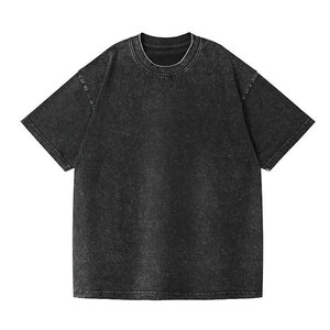 T-shirt noir oversize pour homme, col rond, manches courtes, imprimé gothique motif ange et globe, sérigraphié, 100 % coton jersey, coupe ajustée - Product Image 1