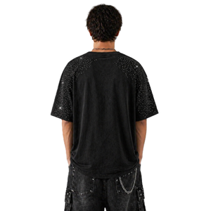 Camisas de hombre personalizadas al por mayor, de color liso, con adornos, hombros caídos, cuello redondo, estilo urbano, transpirables, 100% algodón, con pedrería. - Product Image 2