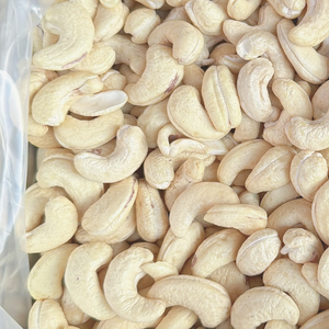 Venta al por Mayor de Nueces de Anacardo Crudas WW180, WW240, WW320, LP, WS, Disponible Empaque de Marca Privada - Product Image 1