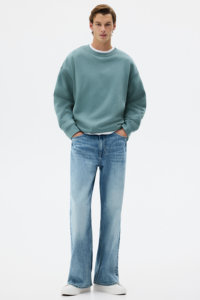 เสื้อสเวตเชิ้ตสีพื้นสำหรับผู้ชาย เสื้อผ้าลำลองสำหรับฤดูหนาว เนื้อผ้านุ่มแบบฟลีซ เหมาะสำหรับใช้ในชีวิตประจำวัน - Product Image 4