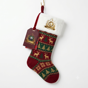 Chaussette de Noël personnalisée en velours rouge pour elfe, vente en gros, avec bordure pointue crème, accent clochette et broderie feuille de houx, chaussette cadeau - Product Image 3