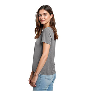 T-shirt pour femme en coton 100% pur, design personnalisé, coupe confortable, style décontracté avec motif imprimé - Product Image 3
