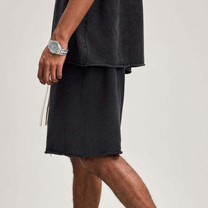 Pantalones Cortos Negros de Diseño OEM de Alta Calidad con 2 Bolsillos y Cordón Ajustable para Hombre, Dobladillo sin Rematar, Peso Pesado 400gsm, Pantalones Cortos Lisos - Product Image 2